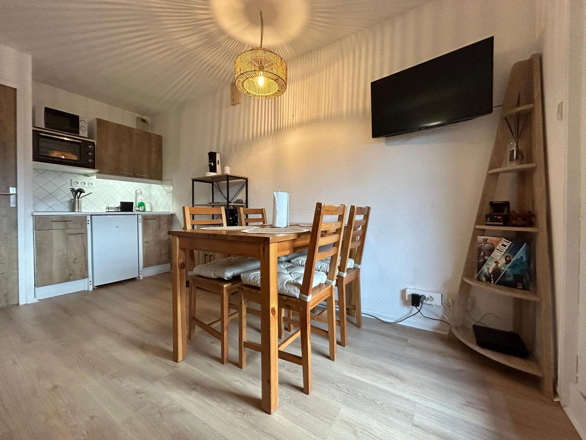 Chalets Du Village - Tily Home - Studio Centre Village Вилар-де-Лан Екстериор снимка